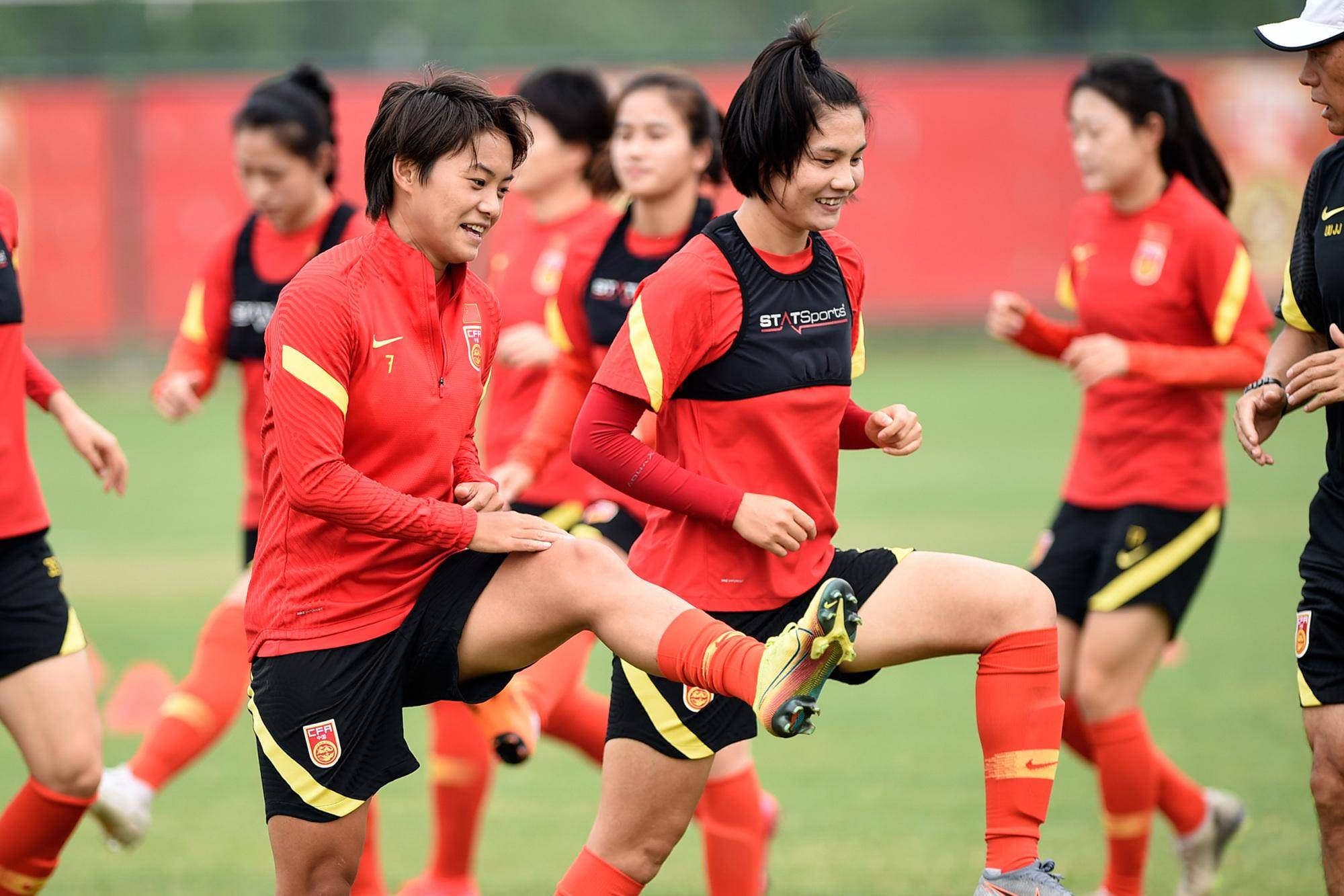 亚洲女足精彩比赛独领风骚，中国代表称霸的简单介绍